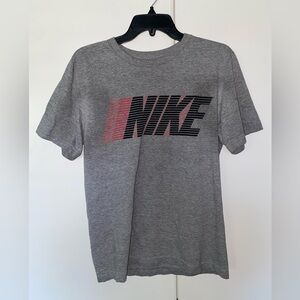 Nike Short Sleeve T-shirt